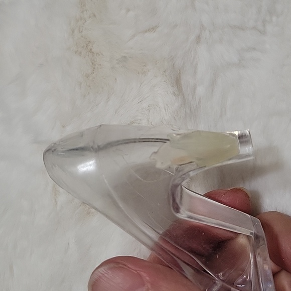 Plastic Crystal Heels and Engagement Ring Picks - Picture 9 of 12